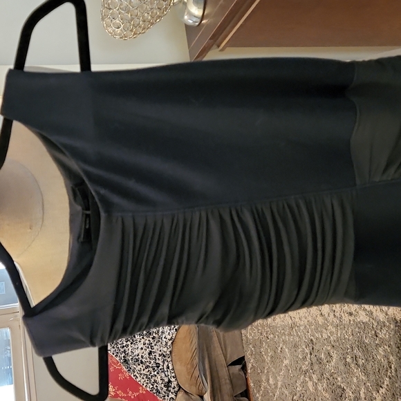 NWOT BCBGMAXAZRIA Dress - Picture 3 of 8